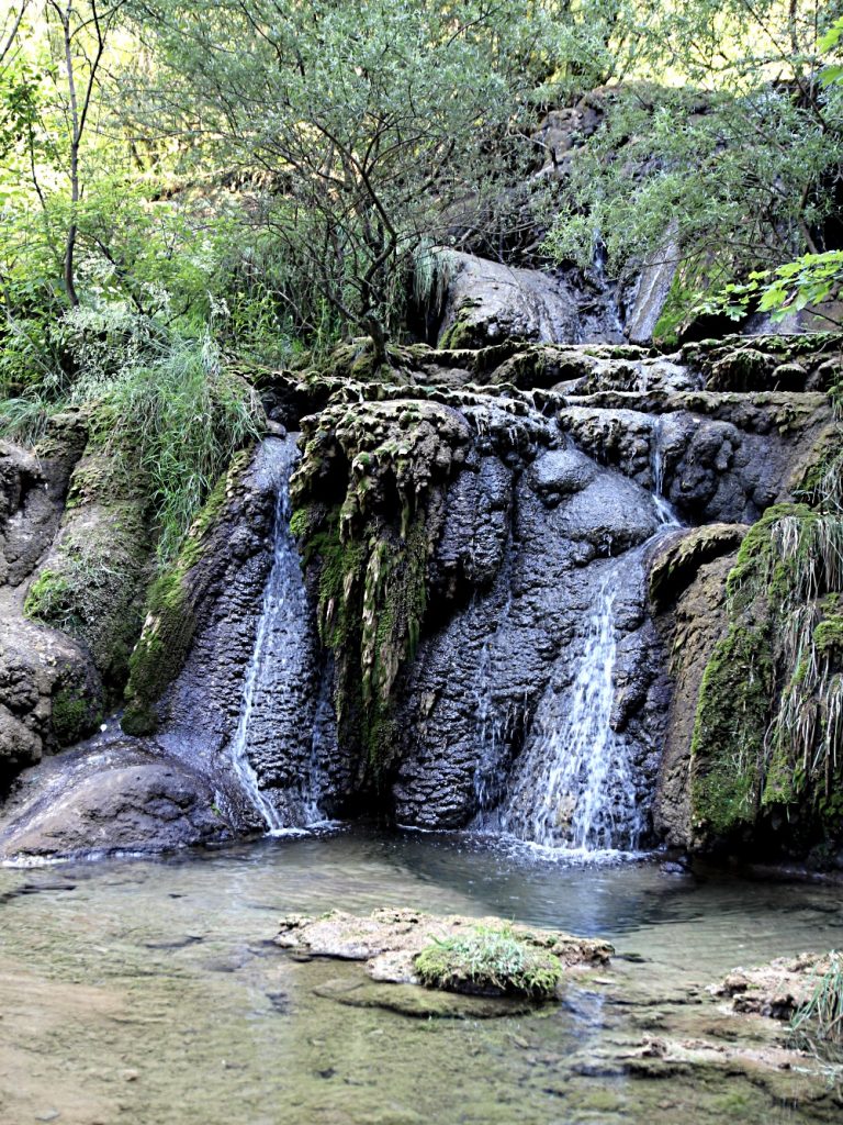Cascade de Baumelesmessieurs Payette Family